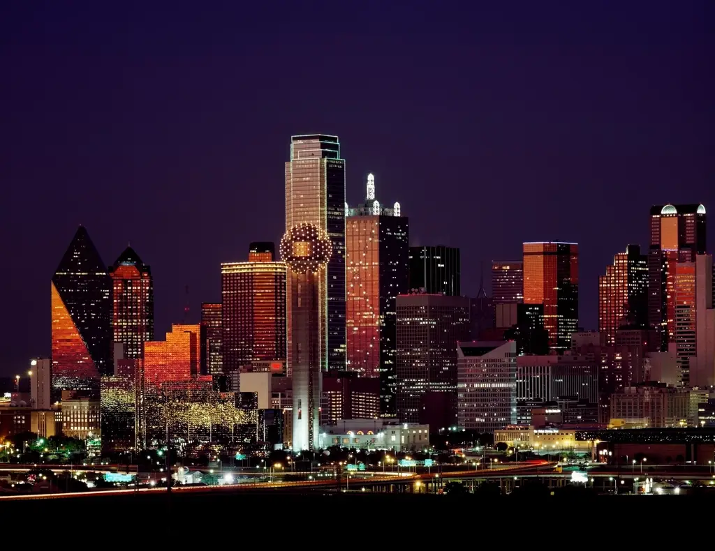 Dallas skyline at dusk